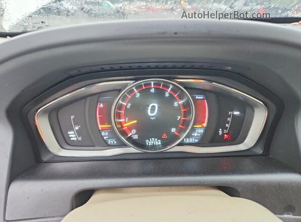 YV4902RK0G2788605 2016 VOLVO XC60 White Vista del cuadro de instrumentos