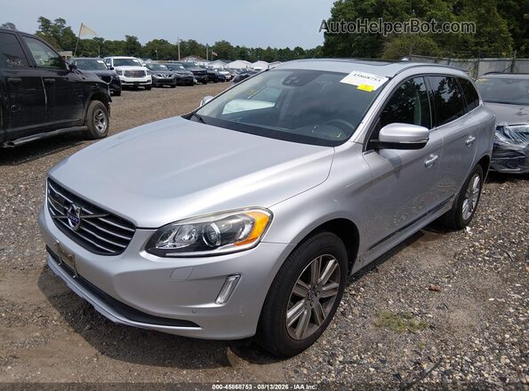 YV4902RMXG2809249 2016 VOLVO XC60 Silver Przód lewy