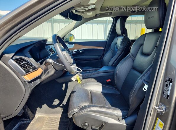 YV4A221L9L1579763 2020 VOLVO XC90 Gray Սալոնի դիմացի տեսք