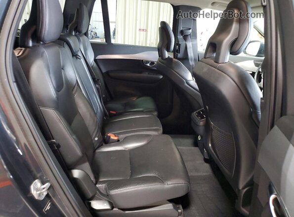 YV4A22PK0G1022017 2016 VOLVO XC90 Charcoal Widok tylnych siedzeń