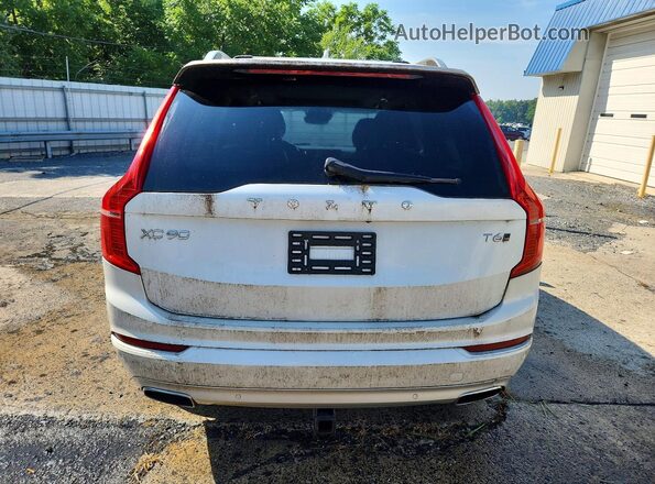 YV4A22PK2G1015831 2016 VOLVO XC90 White Widok z tyłu