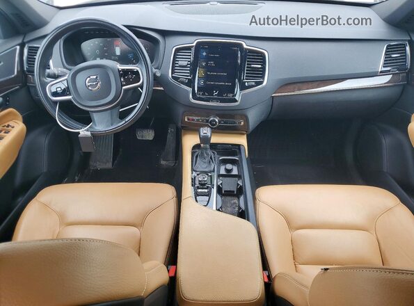 YV4A22PK2H1151040 2017 VOLVO XC90 Black Dashboard view