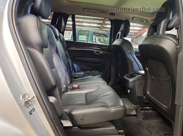 YV4A22PK5G1040979 2016 VOLVO XC90 Silver Սալոնի հետևի տեսք
