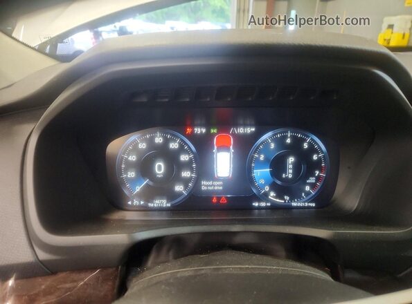 YV4A22PK5G1040979 2016 VOLVO XC90 Silver Սարքավորումների վահանակի տեսք