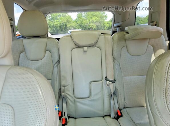 YV4A22PL0G1034287 2016 VOLVO XC90 White Հետևի նստատեղերի տեսք