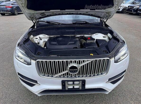 YV4A22PL0K1499418 2019 VOLVO XC90 Белый Вид панели приборов
