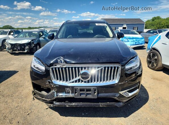 YV4A22PL1N1861664 2022 VOLVO XC90 Black Front view