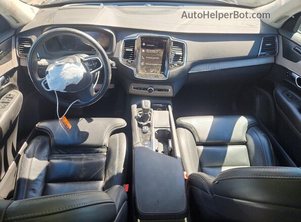 YV4A22PL1N1861664 2022 VOLVO XC90 Black Dashboard view