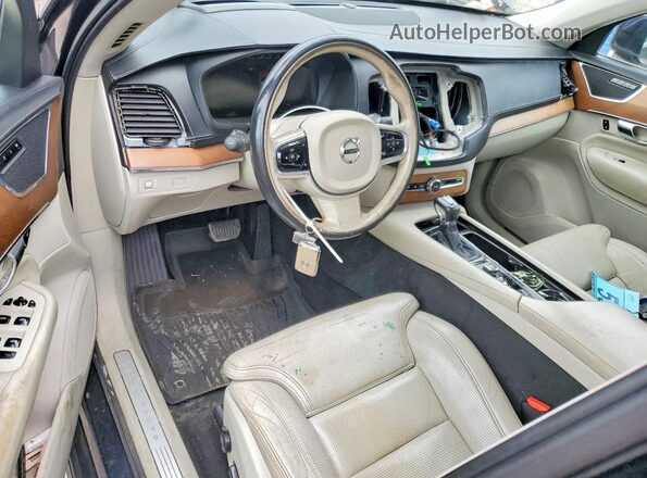 YV4A22PL2H1150110 2017 VOLVO XC90 Blue Widok deski rozdzielczej