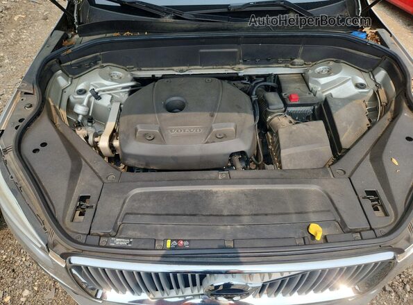 YV4A22PL3G1022554 2016 VOLVO XC90 Silver Vista del compartimento del motor