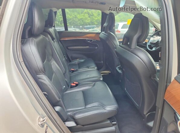 YV4A22PL3G1022554 2016 VOLVO XC90 Silver Vista interior trasera
