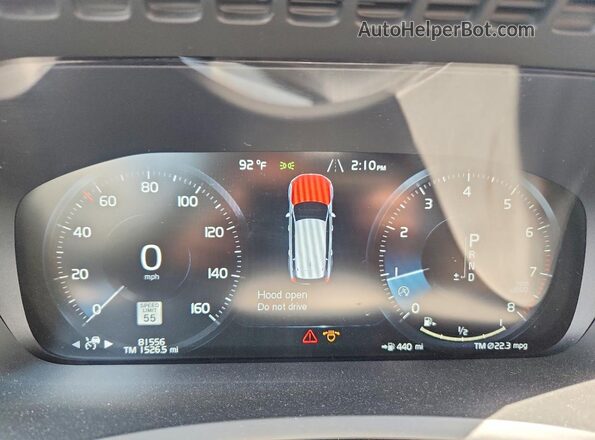 YV4A22PL3N1824275 2022 VOLVO XC90 Black Սարքավորումների վահանակի տեսք