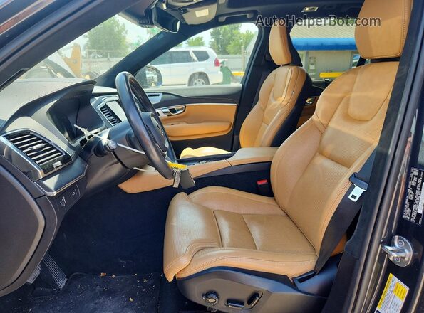 YV4A22PL3N1824275 2022 VOLVO XC90 Black Սալոնի դիմացի տեսք