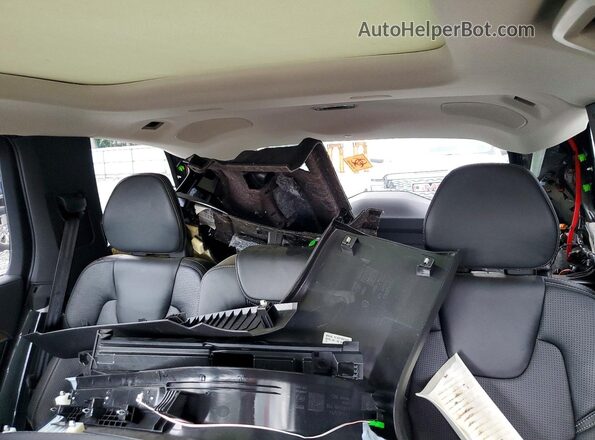 YV4A22PL5K1420051 2019 VOLVO XC90 Синий Вид задних сидений