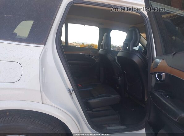 YV4A22PL6G1063941 2016 VOLVO XC90 White Vista de la etiqueta del VIN