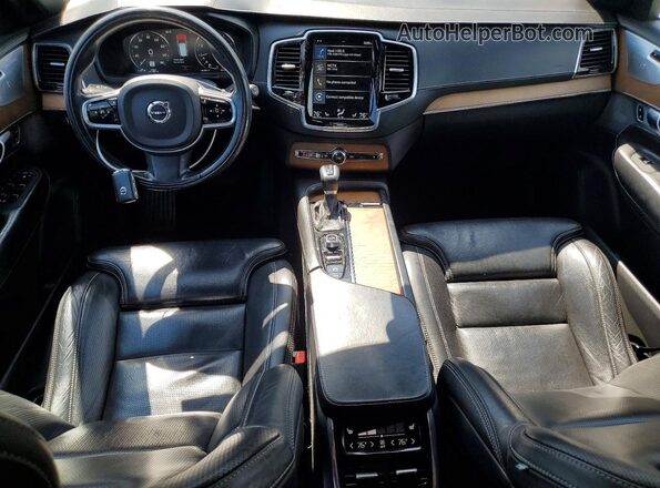 YV4A22PL7H1173995 2017 VOLVO XC90 Silver Vista del salpicadero