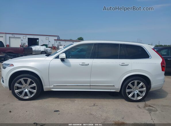 YV4A22PL7J1193377 2018 VOLVO XC90 White Vista del cuadro de instrumentos
