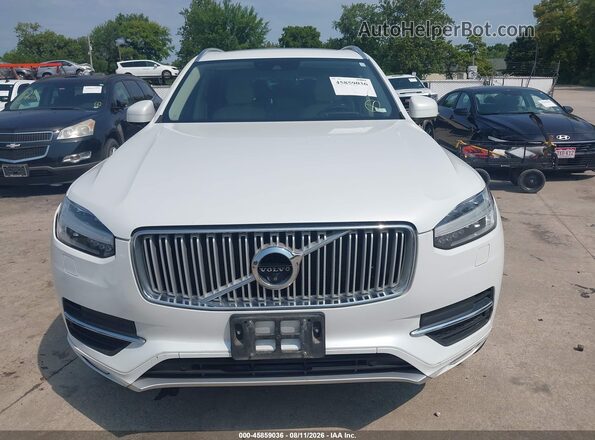 YV4A22PL7J1193377 2018 VOLVO XC90 White Vista trasera