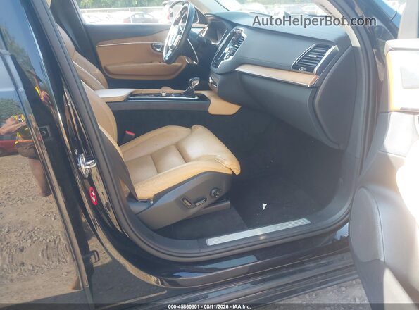 YV4A22PL8G1093734 2016 VOLVO XC90 Черный Вид салона спереди