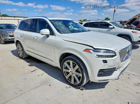 YV4A22PL8H1177702 2017 VOLVO XC90 White Delantero derecho