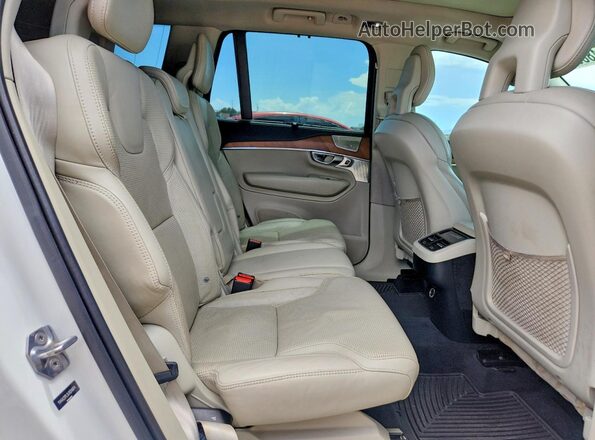 YV4A22PL9J1324874 2018 VOLVO XC90 Белый Вид задней части салона
