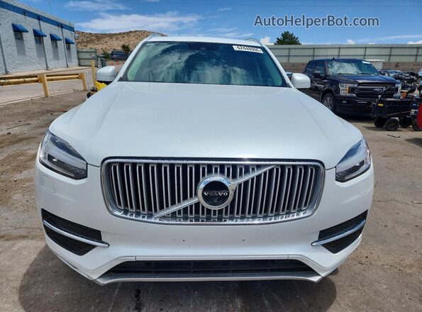 YV4A22PL9J1324874 2018 VOLVO XC90 Белый Вид спереди