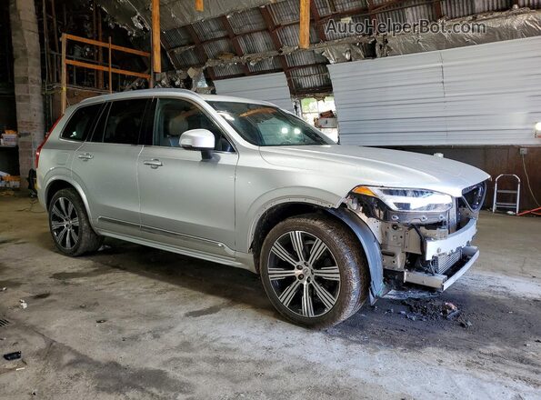 YV4A22PL9M1689897 2021 VOLVO XC90 Silver Передня права чверть