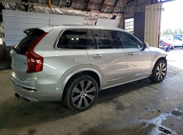 YV4A22PL9M1689897 2021 VOLVO XC90 Silver Задня права чверть