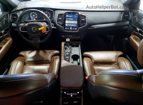 YV4A22PL9M1689897 2021 VOLVO XC90 Silver Вид панелі приладів