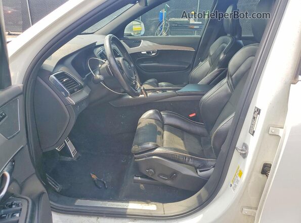 YV4A22PM0G1029423 2016 VOLVO XC90 Белый Вид салона спереди