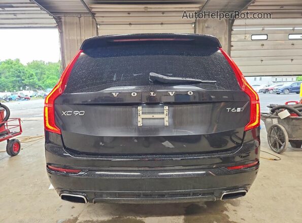 YV4A22PM8H1107934 2017 VOLVO XC90 Black Widok z tyłu