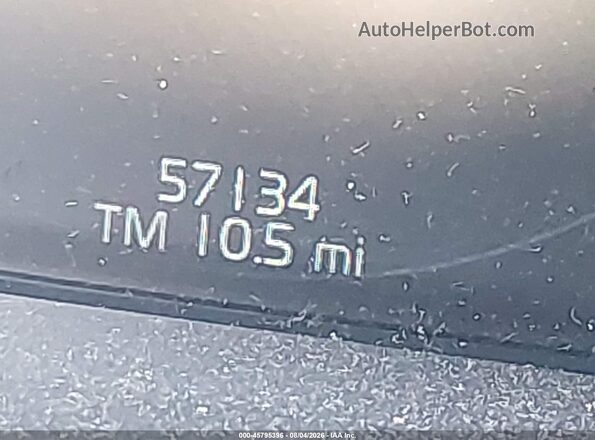 YV4A22PM9K1452364 2019 VOLVO XC90 Silver 