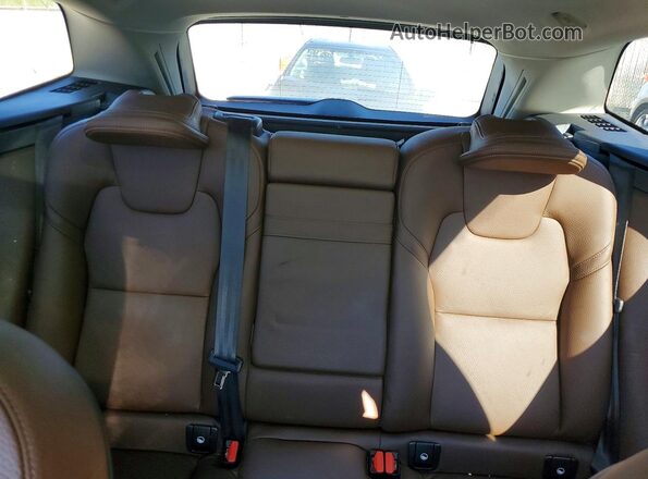 YV4A22RK0L1515803 2020 VOLVO XC60 Белый Вид задних сидений