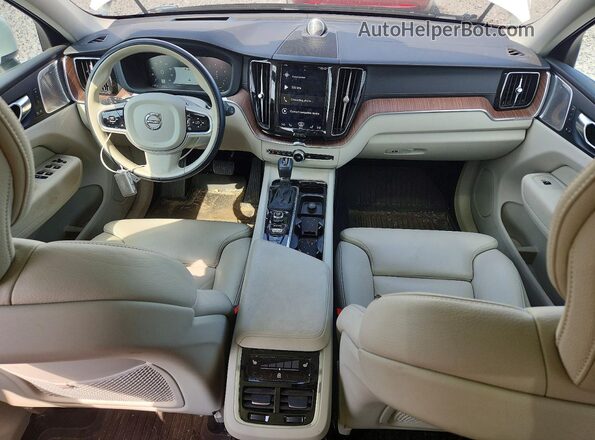 YV4A22RL1L1565411 2020 VOLVO XC60 White Առջևի վահանակի տեսք