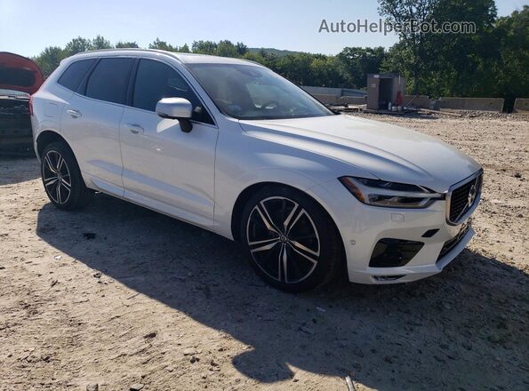 YV4A22RM6K1323768 2019 VOLVO XC60 White Delantero derecho