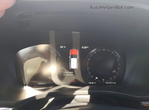 YV4A22RM6K1323768 2019 VOLVO XC60 White Vista del cuadro de instrumentos