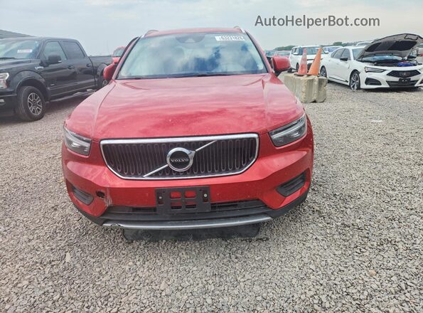 YV4AC2HK0N2717679 2022 VOLVO XC40 Red Вид спереду
