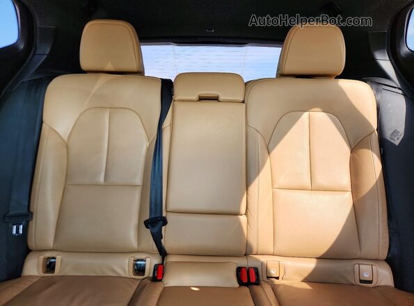 YV4AC2HK5L2278170 2020 VOLVO XC40 Белый Вид задних сидений