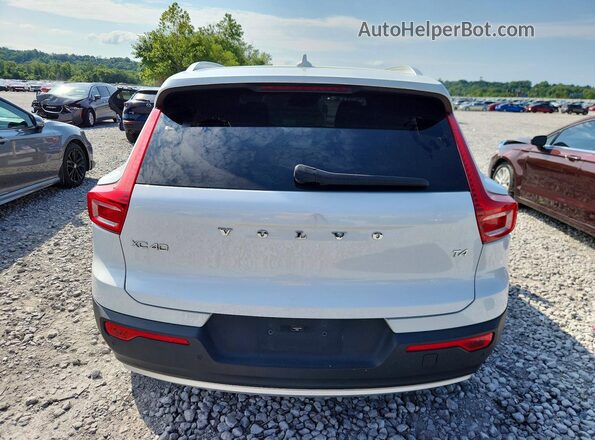 YV4AC2HK5L2278170 2020 VOLVO XC40 Белый Вид сзади