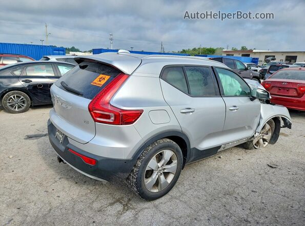 YV4AC2HK7K2061184 2019 VOLVO XC40 Silver Tył prawy