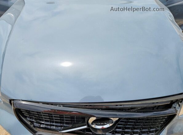 YV4AC2HM9L2295572 2020 VOLVO XC40 Gray Vista interior trasera
