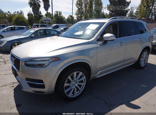 YV4BC0PK0G1053063 2016 VOLVO XC90 HYBRID Gold წინა მარცხენა ხედი სამი მეოთხედიდან