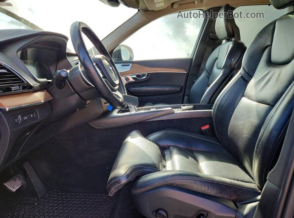 YV4BC0PL3H1124461 2017 VOLVO XC90 Black Սալոնի դիմացի տեսք