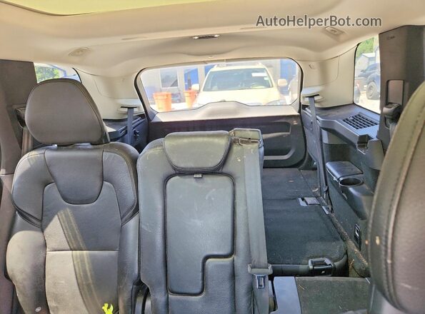 YV4BR0CK3M1762974 2021 VOLVO XC90 Black უკანა სავარძლების ხედი