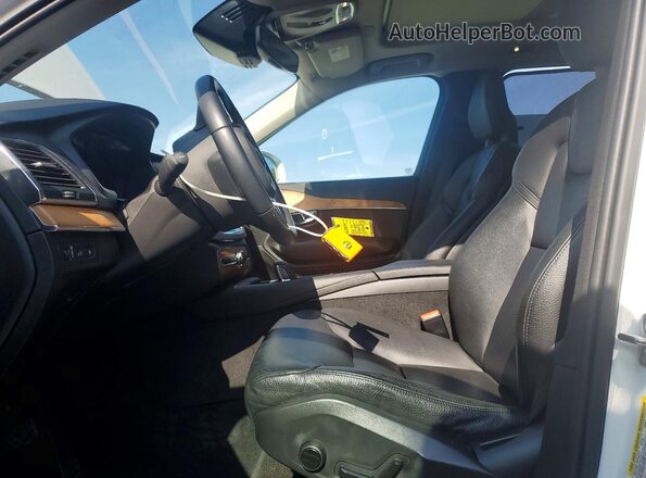 YV4BR0CK7M1764209 2021 VOLVO XC90 Белый Вид салона спереди