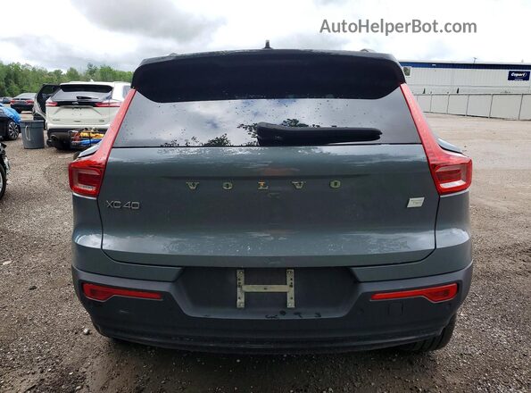 YV4ED3UM3P2990680 2023 VOLVO XC40 Blue Rear view