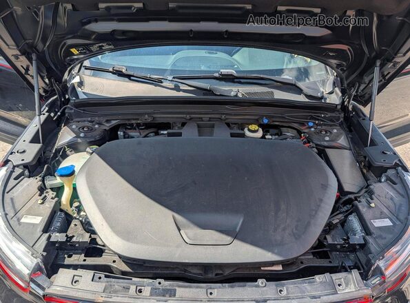 YV4ED3UR2M2567175 2021 VOLVO XC40 Black Widok komory silnika
