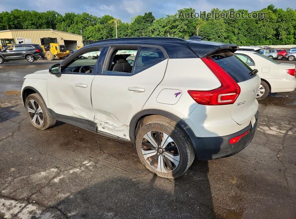 YV4ED3UW8P2072621 2023 VOLVO XC40 White Tył lewy