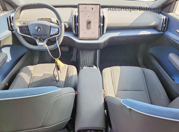 YV4EK3ZK5SS153015 2025 VOLVO EX30 Blue Vista del salpicadero
