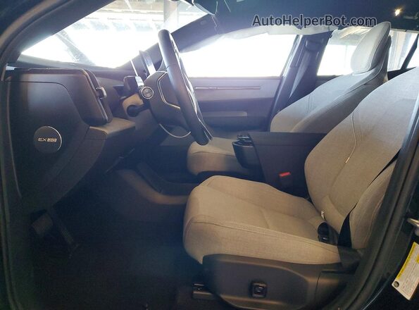 YV4EK3ZL9SS145203 2025 VOLVO EX30 Black წინა სალონის ხედი